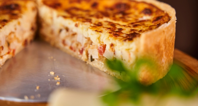 Cremige Rhabarber-Tarte – wie Käsekuchen, weich & unwiderstehlich