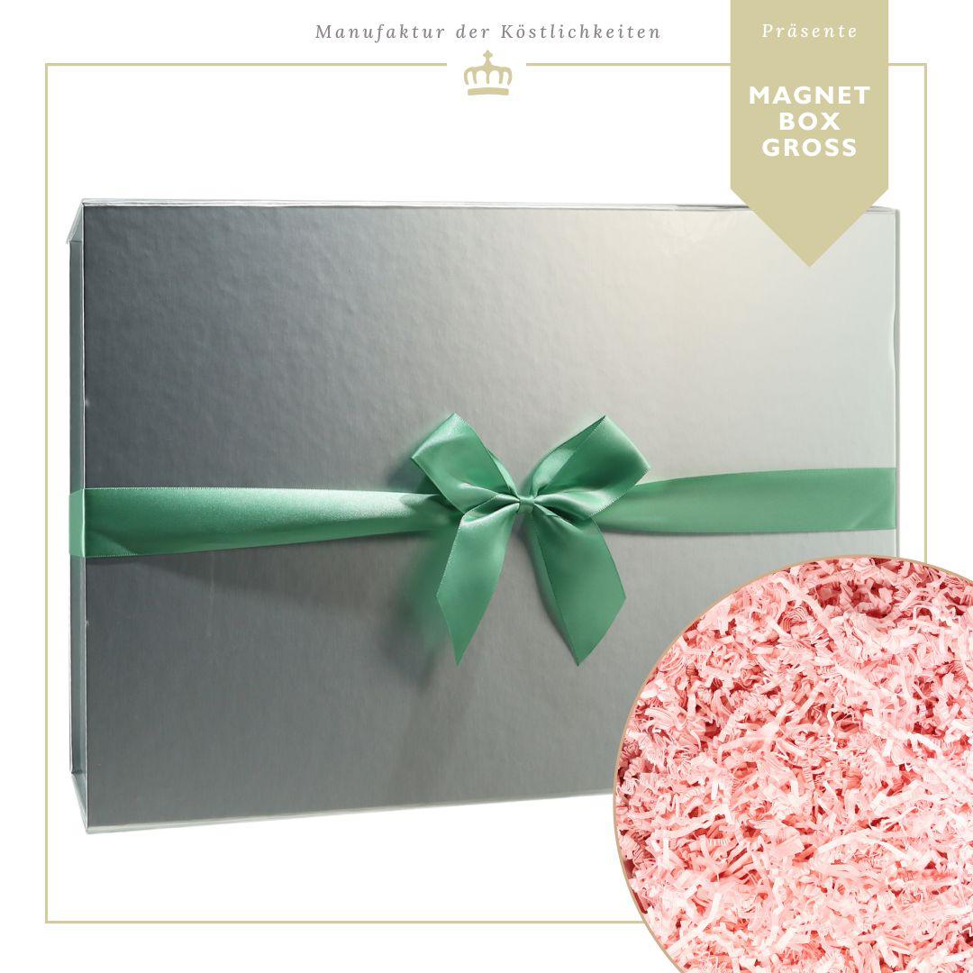 Magnetbox große Größe in Silber mit grüner Seidenschleife mit pinkem Füllmaterial