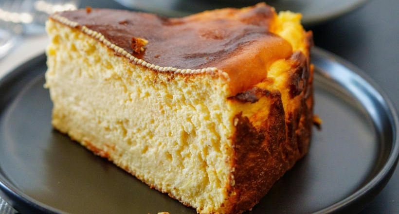 Cremiger Eierlikör-Cheesecake – das perfekte Oster-Highlight